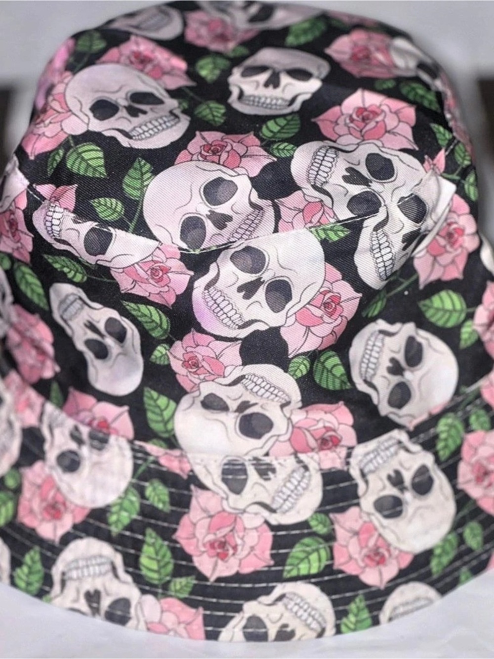 ALEX'S COLLECTION Floral Skull Bucket Hat in Black & Pink NWT